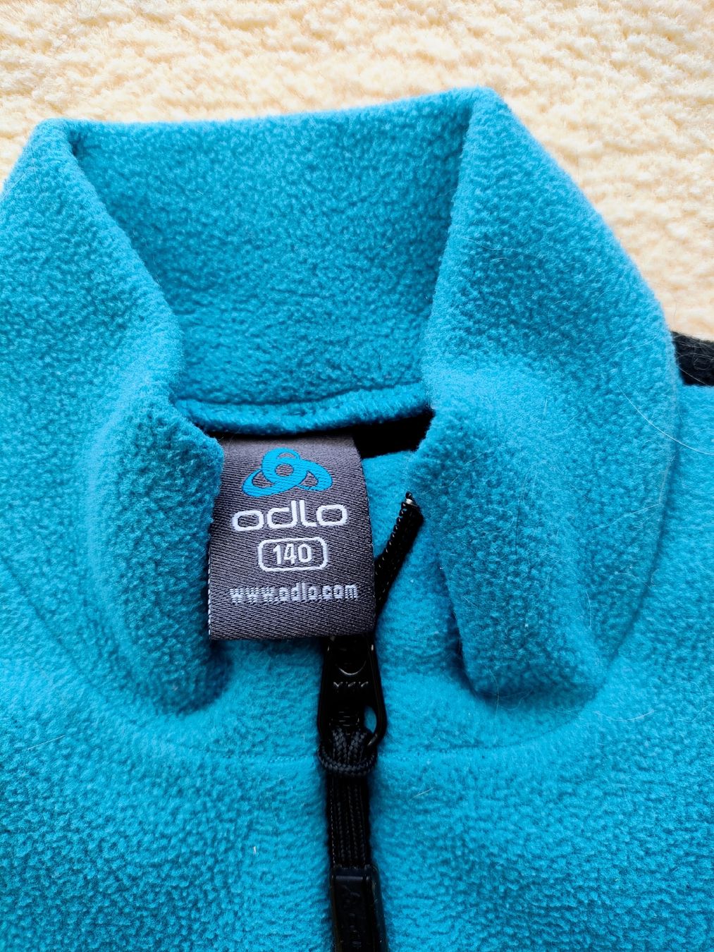 Odlo Pullover & Sweatshirts: Pull de ski Odlo – Gebraucht aus Etoy von Name47 1
