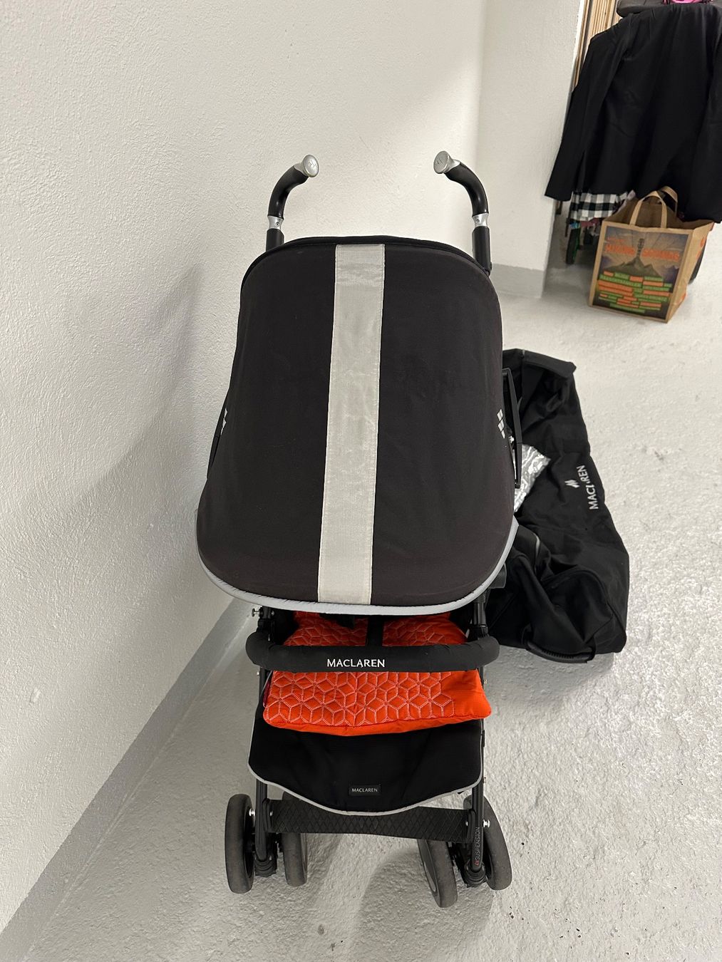 Mclaren Poussette: Maclaren Techno XT Buggy mit Babywanne – D'occasion à Uster par staernli4 6
