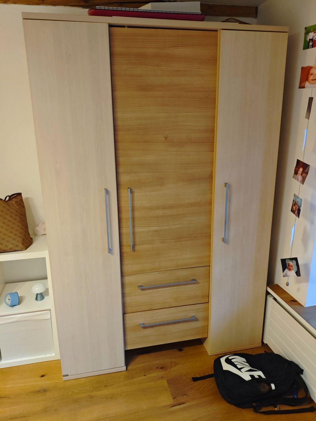 Armadi: Kleiderschrank – Usato da Bertschikon Gossau venduto da neu_y5nx