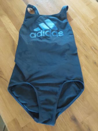 Maillot de bain fille taille 158