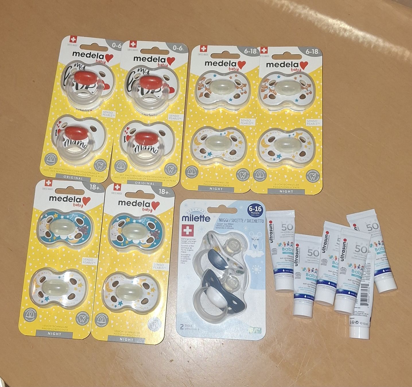 Succhiotti & catenelle porta ciuccio: Nuggis – Nuovo e nell'imballaggio originale da Kerns venduto da L3514