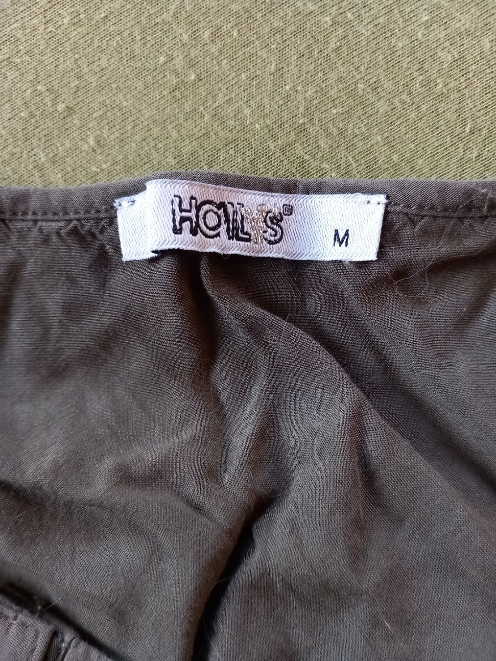Kleider: Robe sans manches verte kaki en viscose – Gebraucht aus Faoug von per_kp6r 1