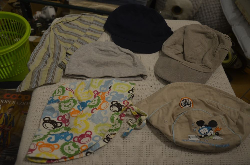 TAILLE 80 - 6 CHAPEAU (L) 1