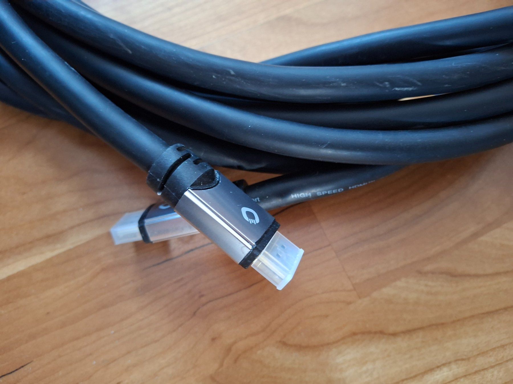 Oehlbach Cavi: Oehlbach 10m 2160p Black Magic High-End HDMI Kabel – Usato da Kirchberg SG venduto da B1678 1