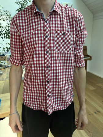 Rot-weiss kariertes Hemd Oktoberfest M