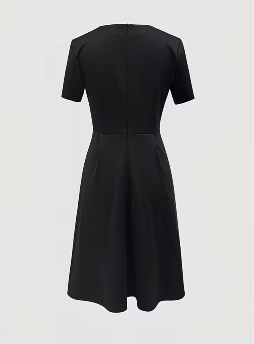 Vestiti: Abito da cocktail nero con zip dorate, elegante e versatile! – Nuovo e nell'imballaggio originale da Gordevio venduto da LanaZimm 4