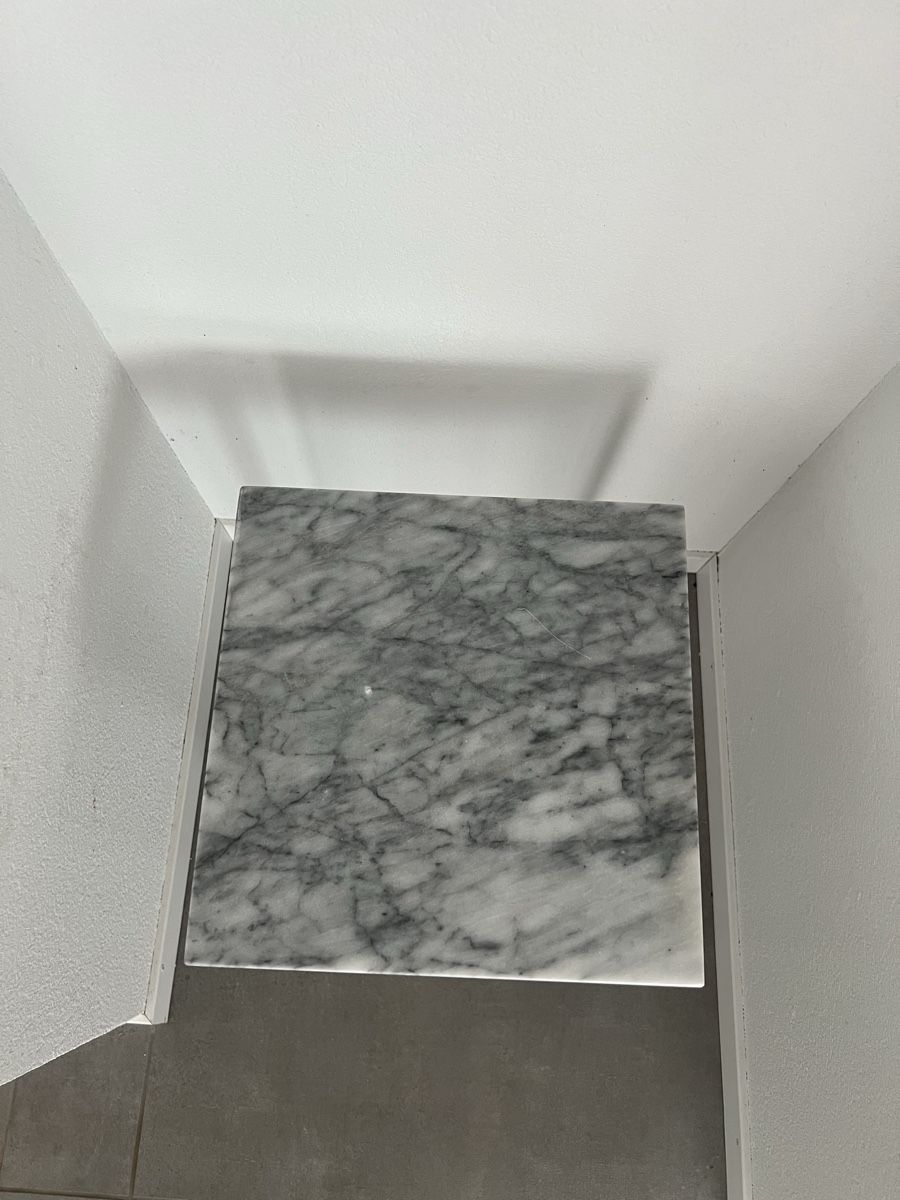 Micasa Tavoli: Marmor Tisch – Usato da Würenlos venduto da Storzi01 1