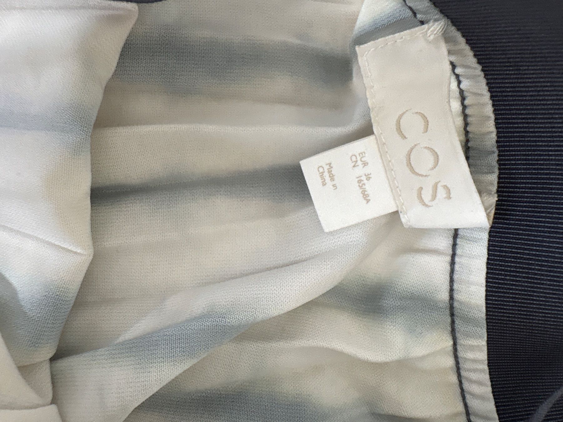 Cos Gonne: COS skirt 36 – Usato da Genève venduto da ast_w8gb 1