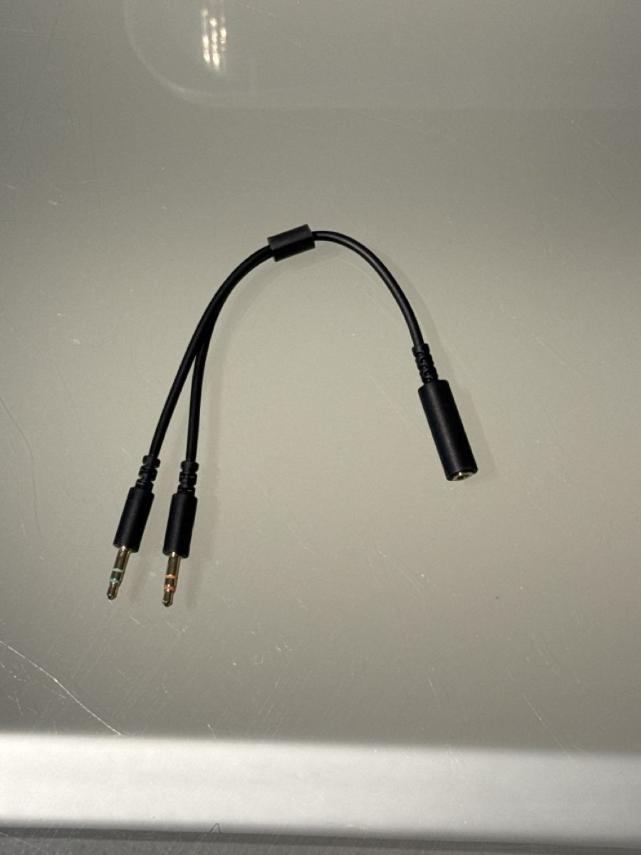 Unità & Adattatore: Audio splitter for headphones – Usato da Cadenazzo venduto da nick995