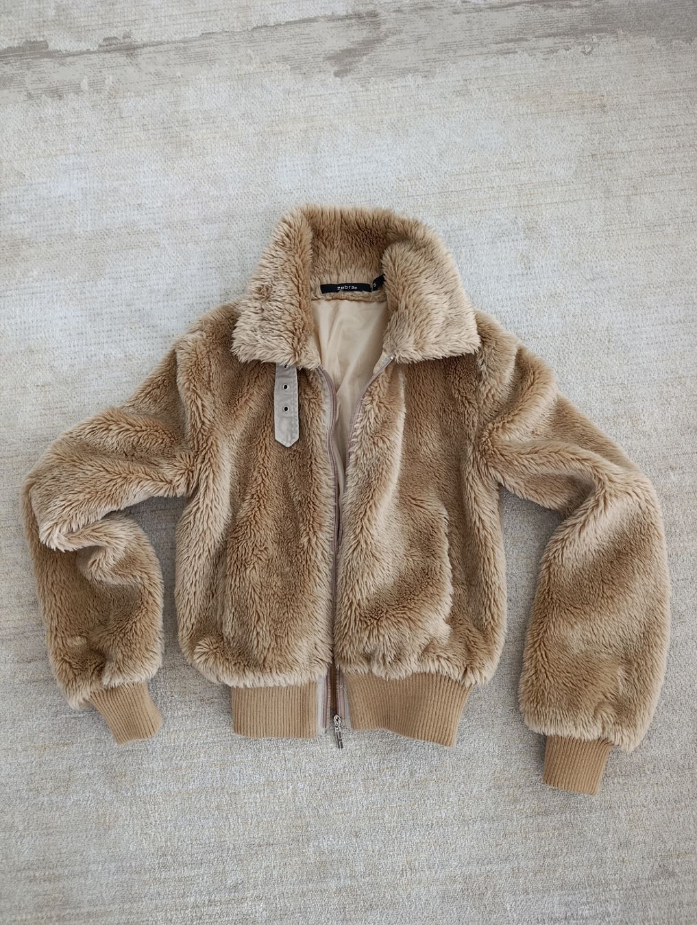 Zebra Jacken: VESTE PELUCHE ZEBRA BEIGE S – Gebraucht aus Sierre von shirley04 3