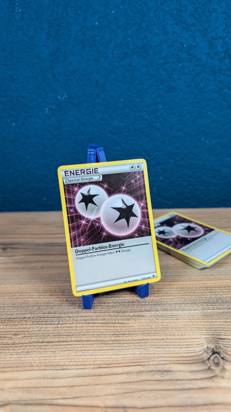 Pokémon Carte collezionabili: 24 Pokemon Energie Karten – Usato da Flumenthal venduto da Neondrian