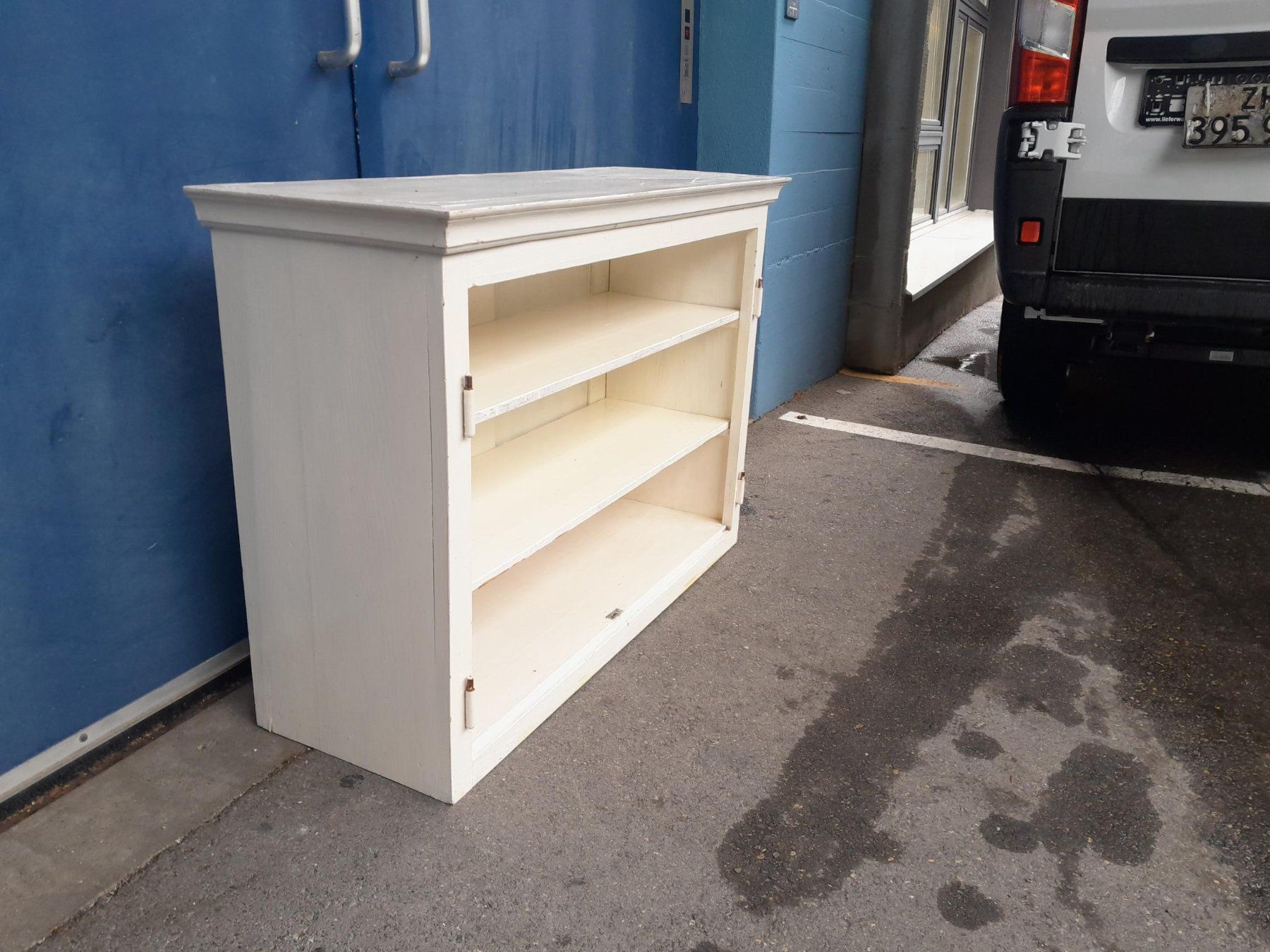 Cassettiere: Tannenholz Möbel / Vitrine / Kommode / Sideboard / Regal – Usato da Männedorf venduto da Bel-view 3
