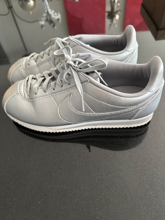 Nike cortez cheap damen silber