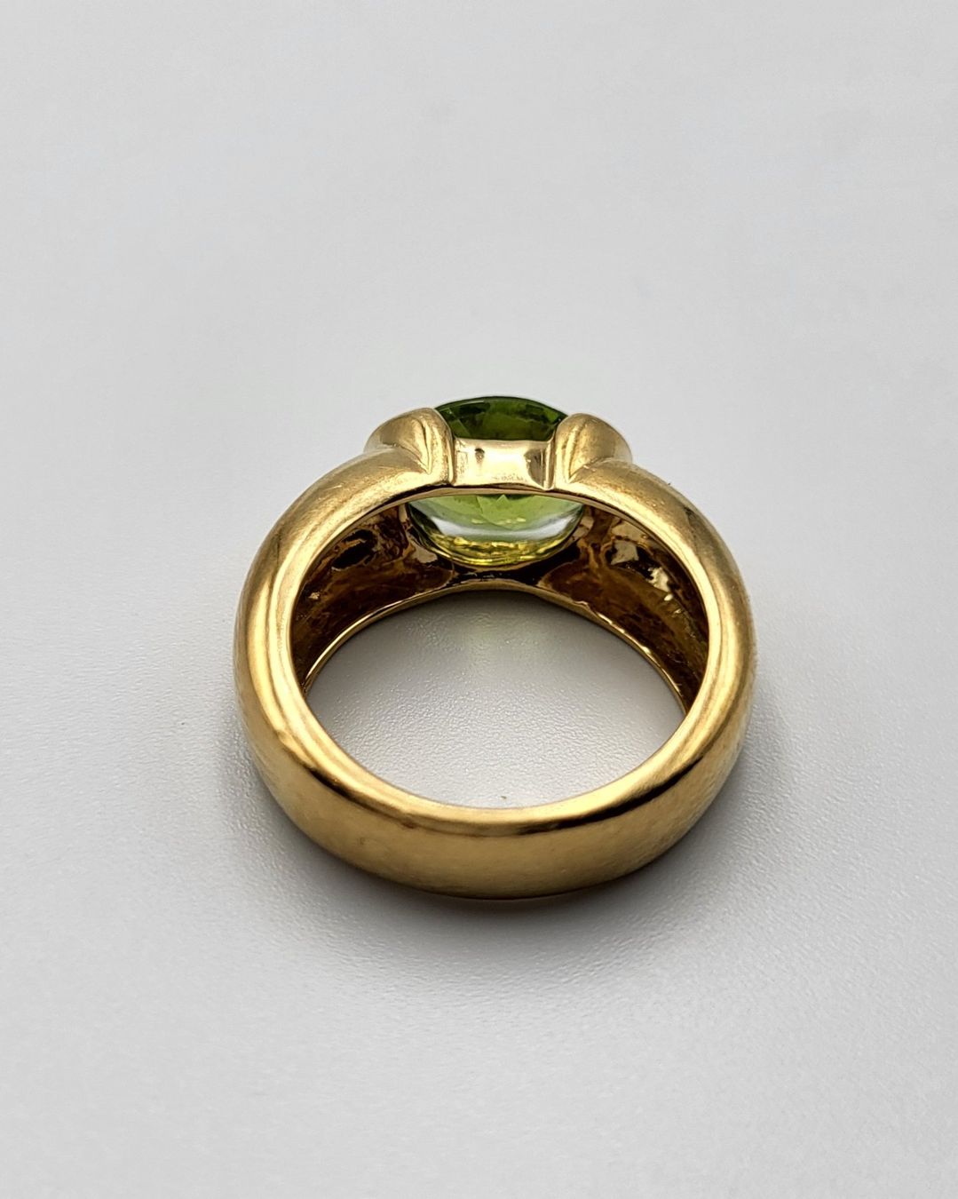 Anelli: 18 Karat 750 Gold Ring Mit Peridot – Usato da Wald ZH venduto da Aniade 1