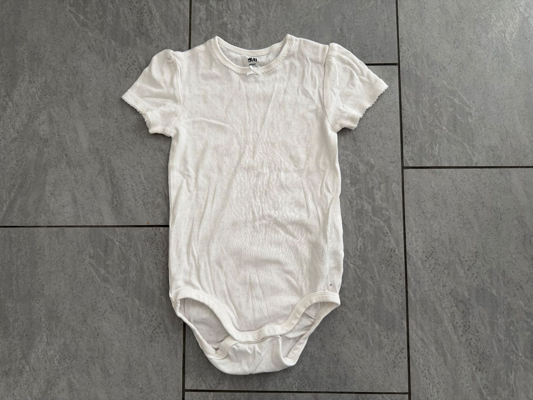 H&M Unterwäsche: Kurzarmbody - Grösse 104 - H&M – Gebraucht aus Bülach von Loredana13