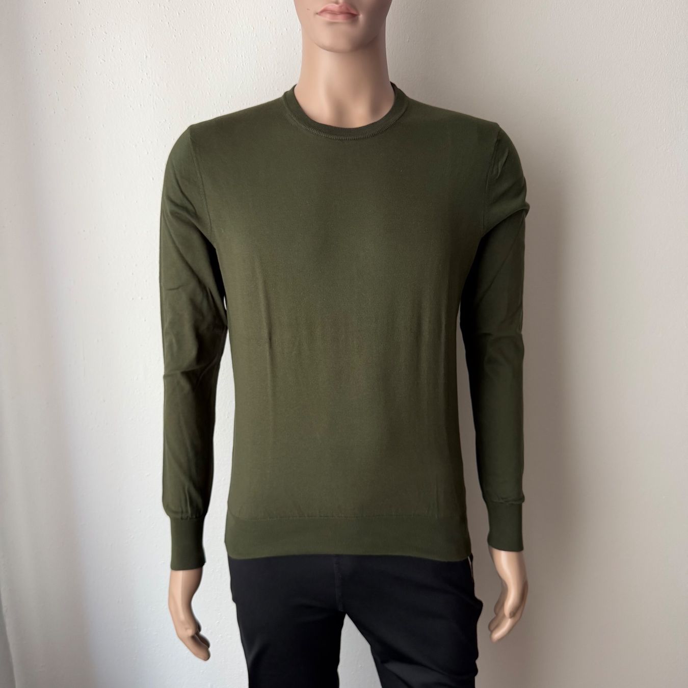 Pelikamo Pullover & Sweatshirts: PELIKAMO Pullover Rundhals 💚 – Gebraucht aus Zürich von ClosetQueen 1