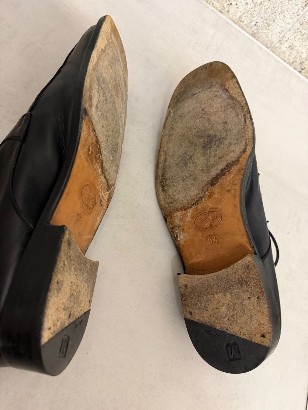 Herrenschuhe: Lederschuhe schwarz "Bruno Magli" Grösse 9 1/2 – Gebraucht aus Geroldswil von Jeremy11 6