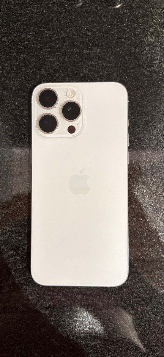 Apple Handys / Smartphones: iPhone 15 pro max 256GB top zustand! – Gebraucht aus Zürich von Yoni_to