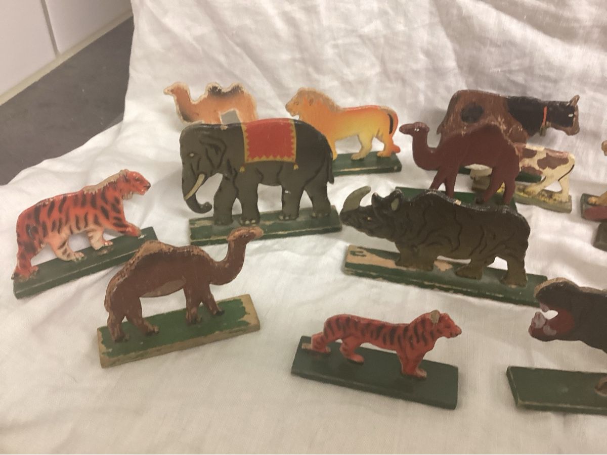 Spielzeuge: ALTE ERZGEBIRGE FIGUREN  – Gebraucht aus Münchenstein von NoSu98 1
