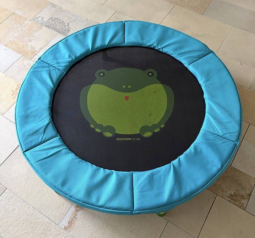 Trampoline: Kindertrampolin  – Gebraucht aus Grenchen von mir_7d6m