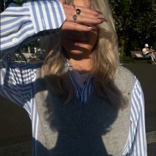 Profile image of elainelillyyy