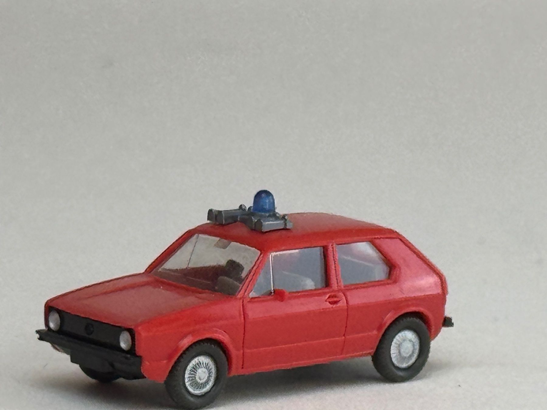 Wiking Modellini d'auto: VE1- Wiking VW Golf Feuerwehr – Usato da Elm venduto da Wikmtz