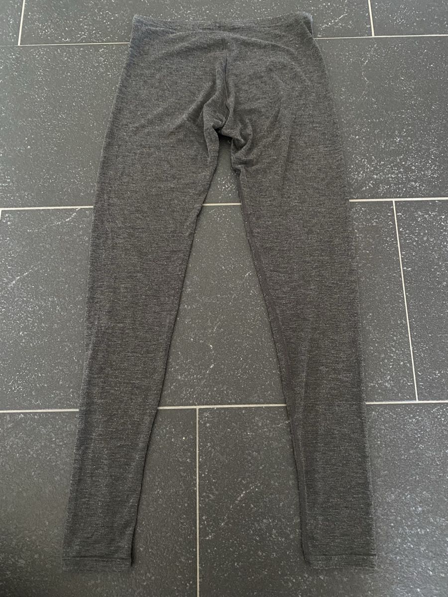 Leggings: Uniqlo Leggings – Neu (gemäss Beschreibung) aus Lützelflüh-Goldb von flu_q9tg 2