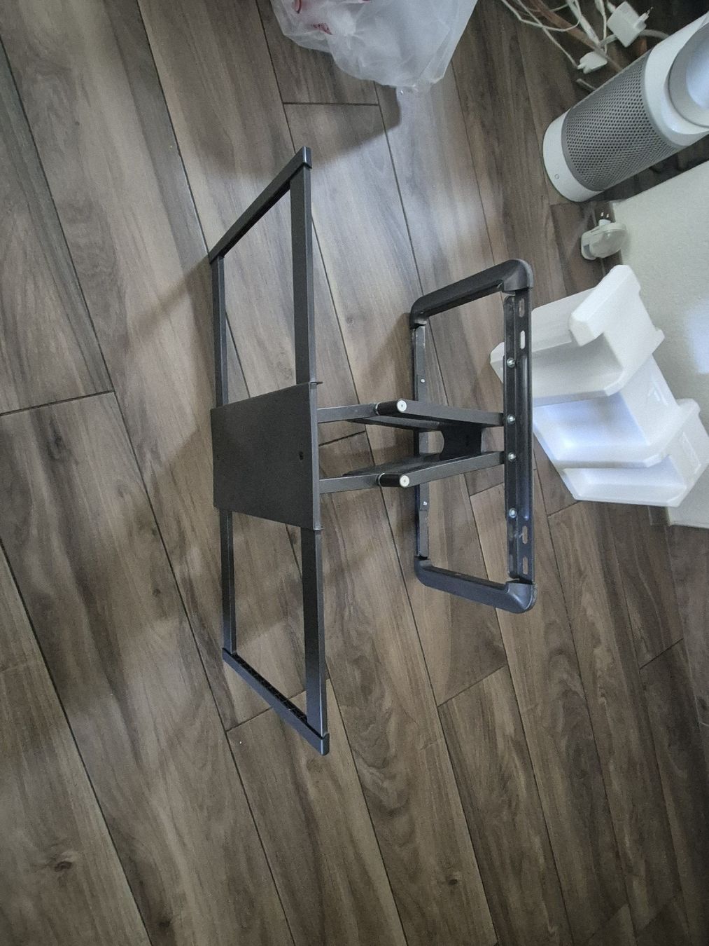 Altro per Ottica: TV mounting solutions (universal) Titan Bfmo 8060 – Nuovo (secondo la descrizione) da lenzburg venduto da purma