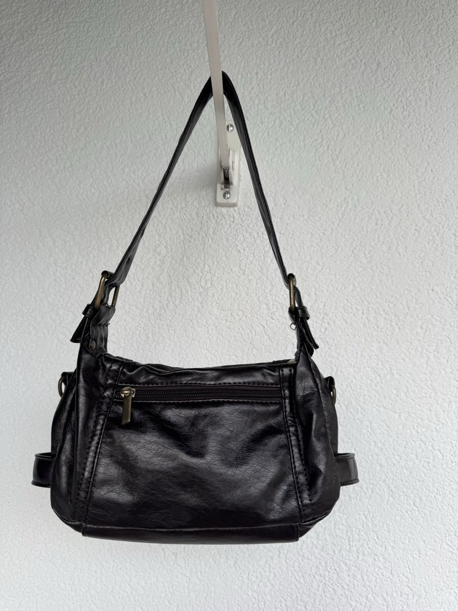 Borse da donna: Dunkelbraune Schultertasche  – Nuovo (secondo la descrizione) da Balsthal venduto da Narulya 1
