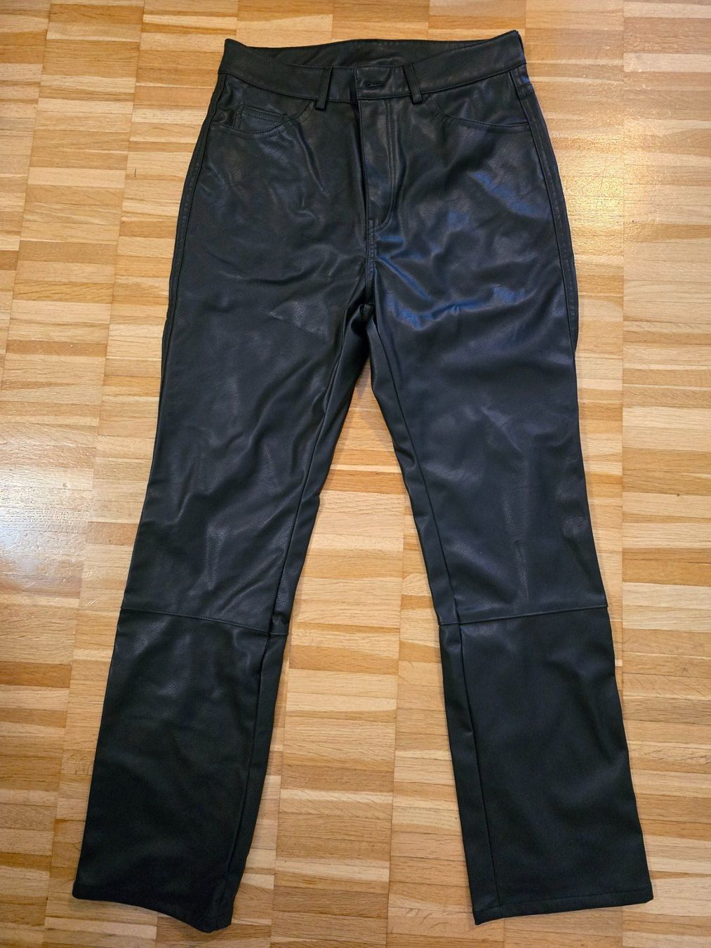 H&M Pantaloni: Leder Look Hose, Grösse 36-neu – Nuovo (secondo la descrizione) da Basel venduto da Galia2000