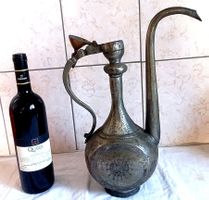 Arbabische Schnabel-Kanne aus Metall