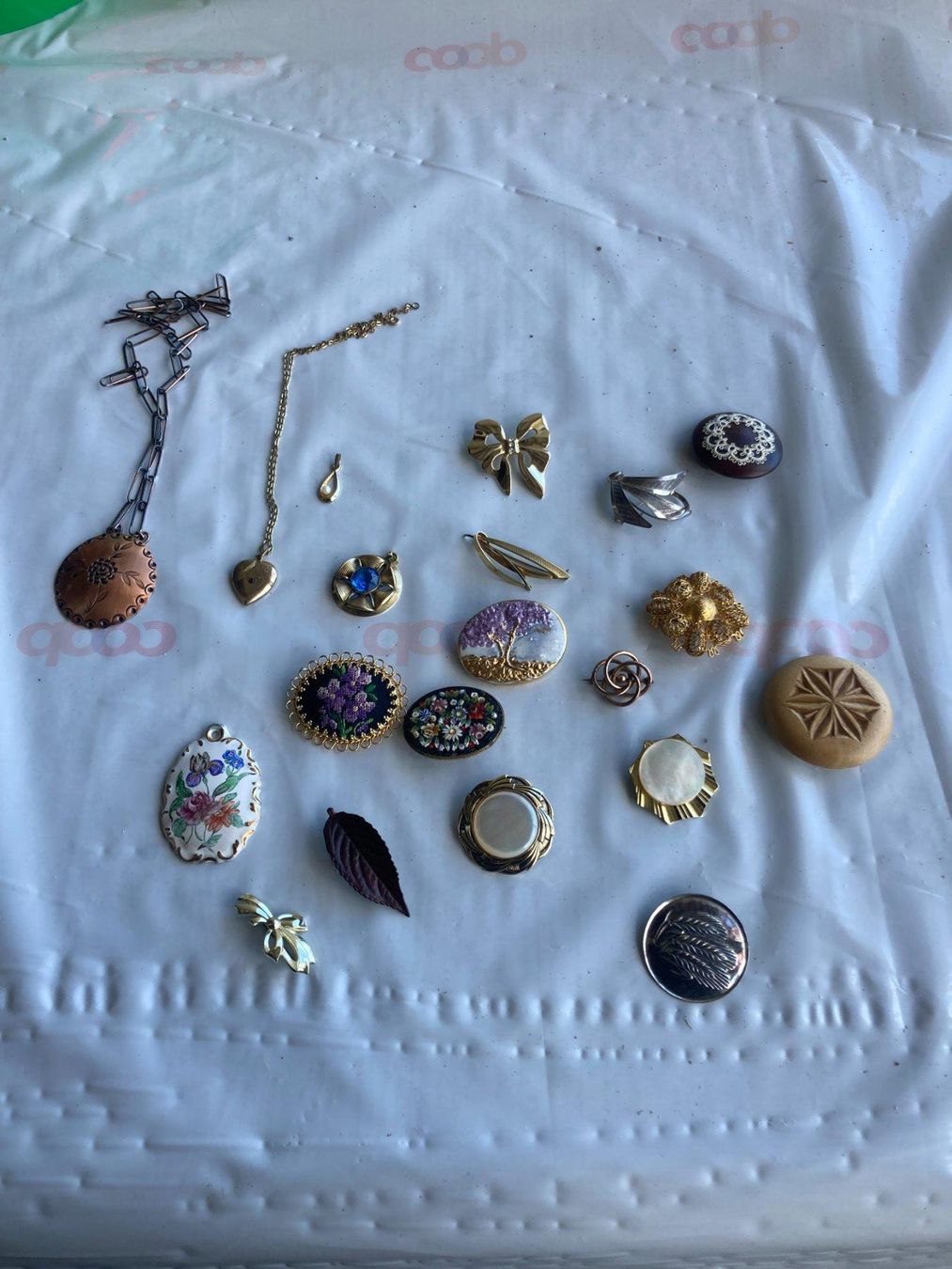 Spille & Fermagli: Broschen Schmuck – Usato da Lauperswil venduto da Nep1 8