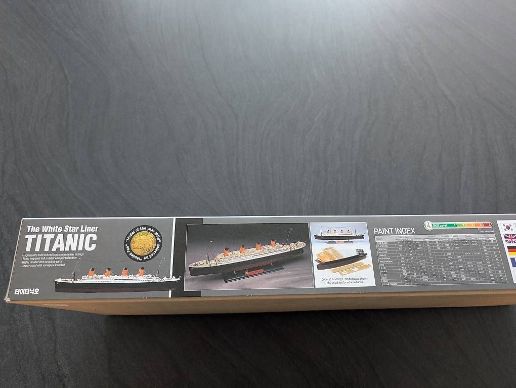 Kit di modellismo & Modellini statici: Titanic 1:400 Academy KIT  – Usato da Hauptwil venduto da she_ch7h 3