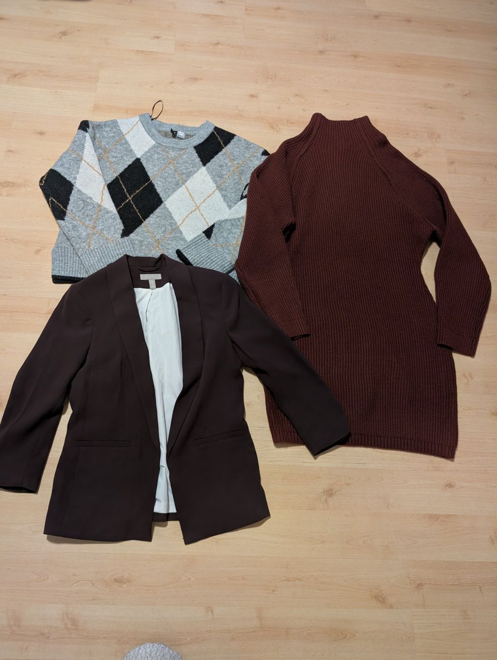 Kleiderpakete: Kleidung Set H&M Blazer und Pullover – Gebraucht aus Davos Platz von mar_x7bc
