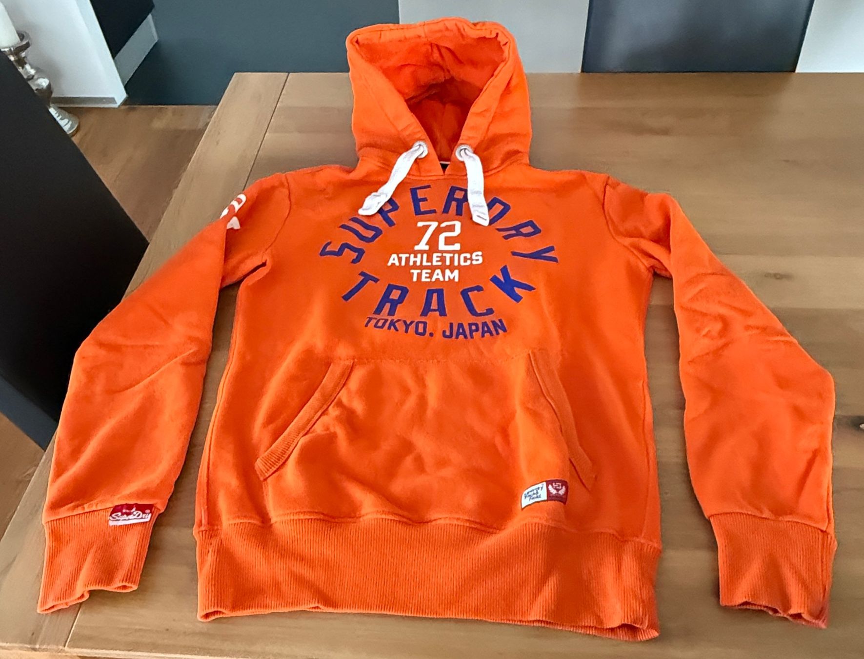Superdry Maglioni & Felpe: Superdry Hoodie – Usato da Oberlunkhofen venduto da Enibas37 2