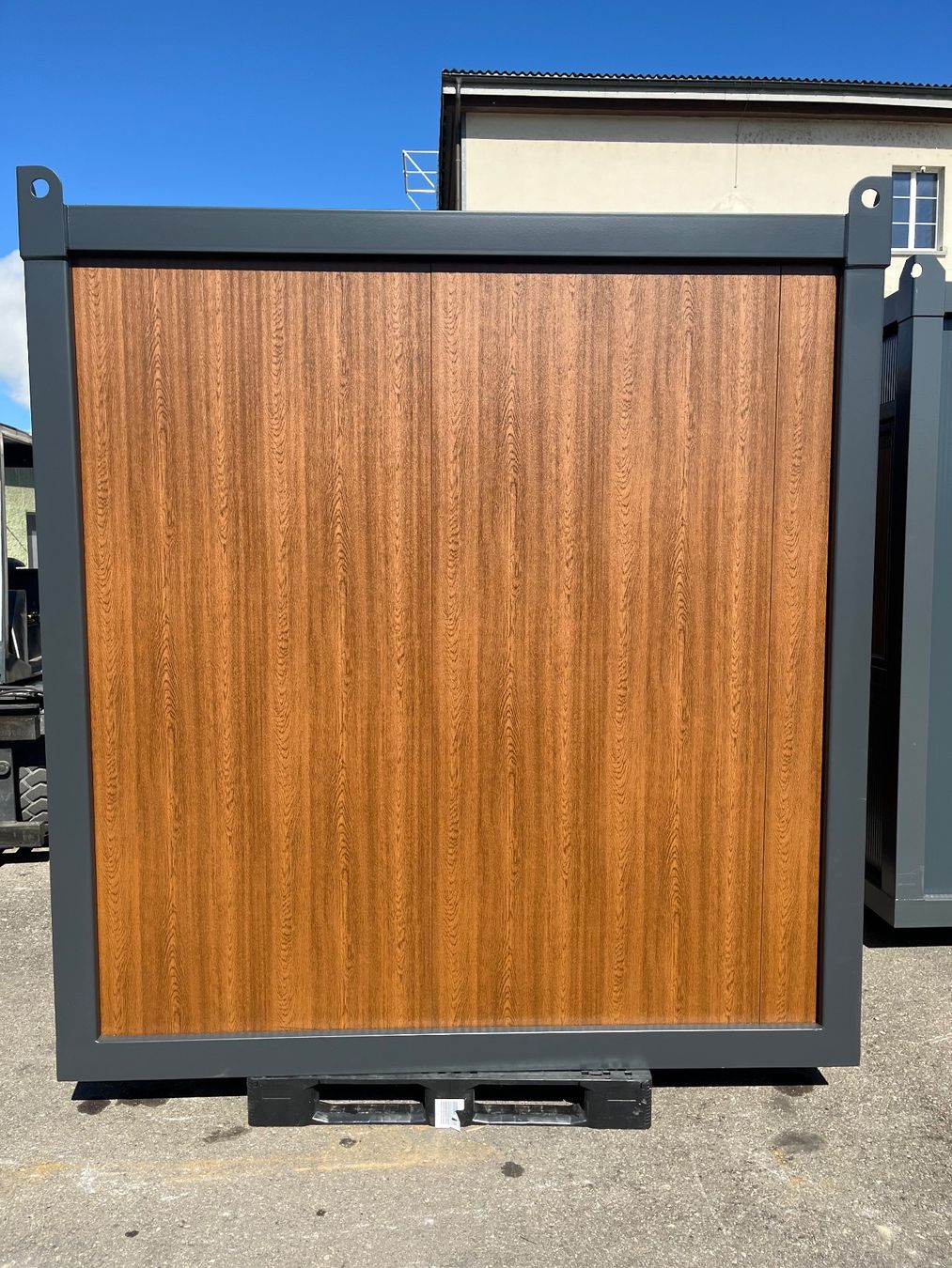 Baucontainer: Bürocontainer / Hofladen / Baucontainer 6m – Neu (gemäss Beschreibung) aus Oftringen von Britta 5
