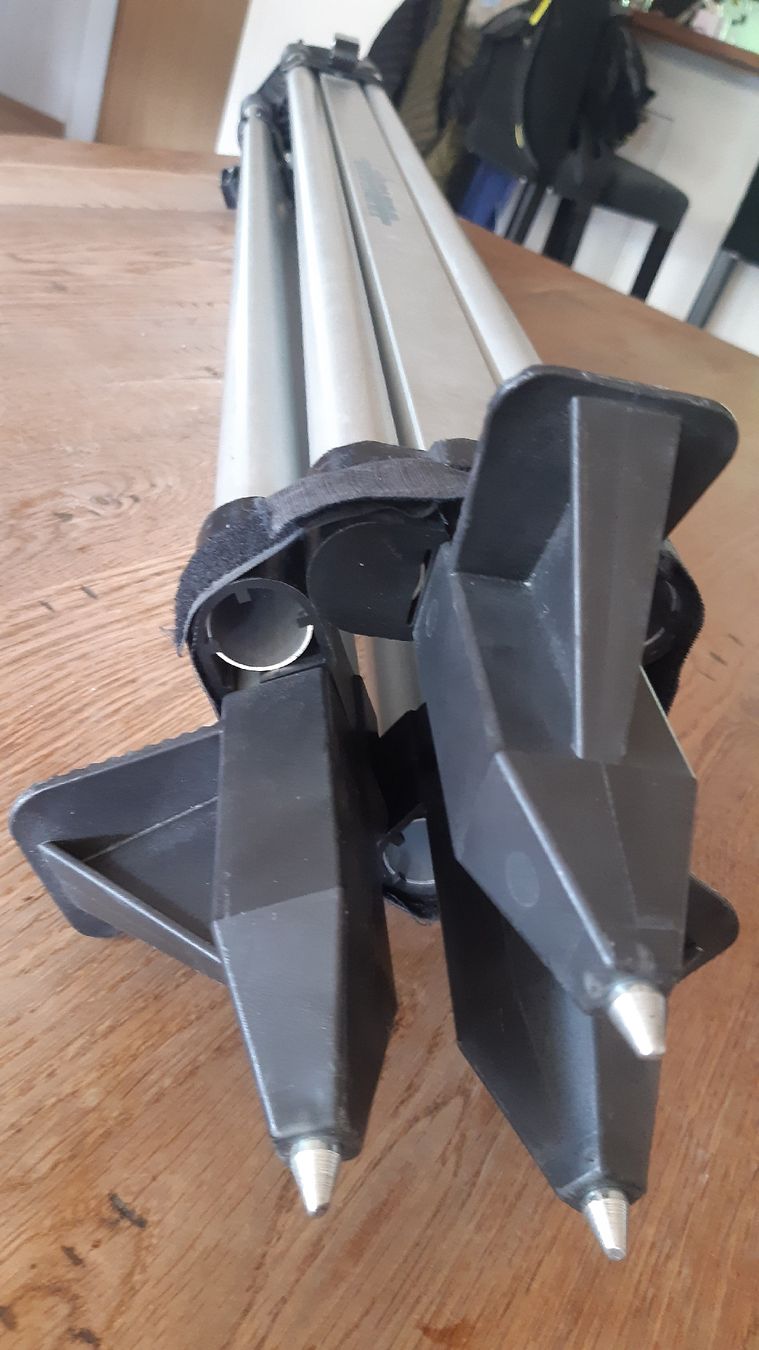 Treppiedi & Teste: Lehmann Stativ, mit Tasche – Usato da Oey venduto da Parkplatzbrocki 4