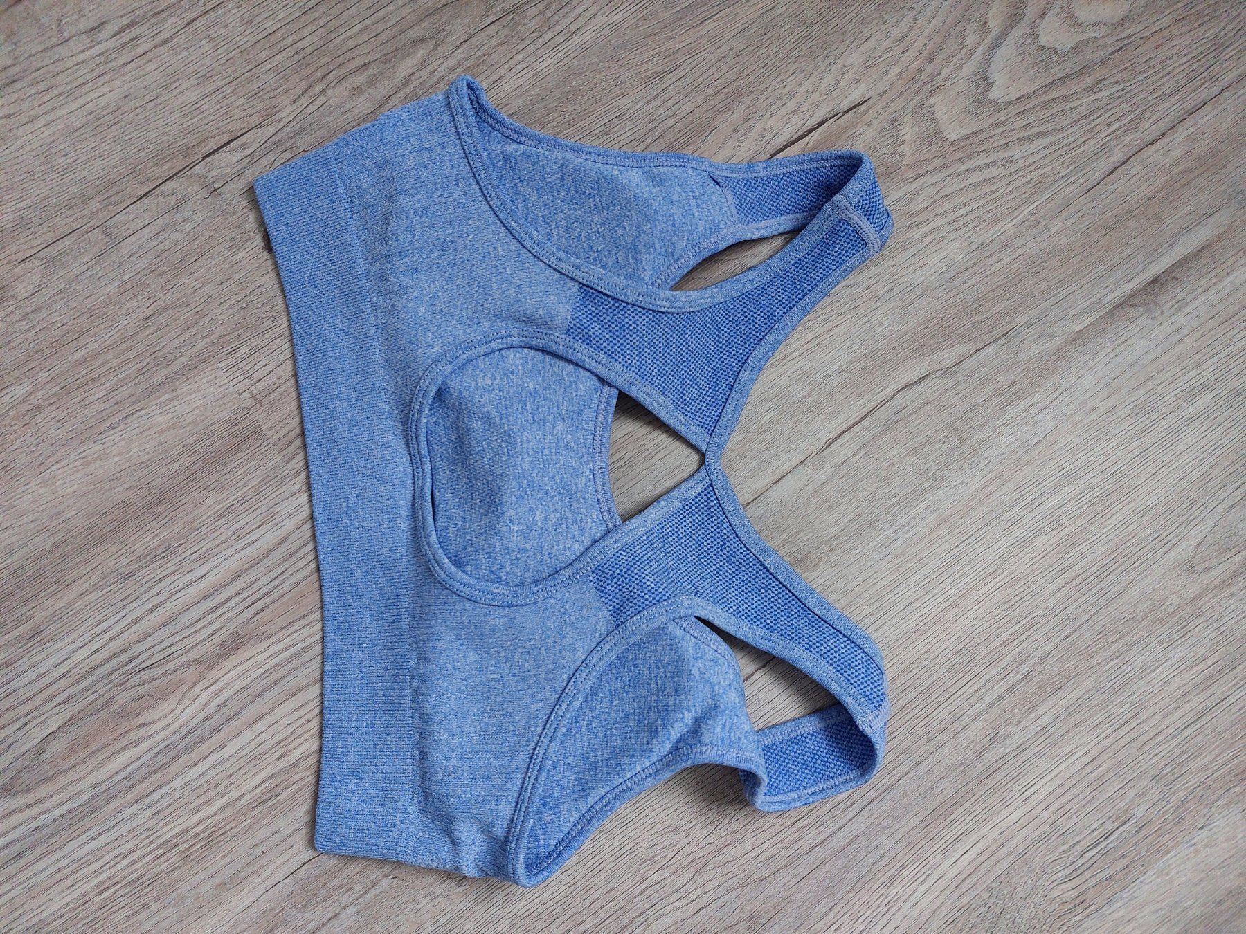 Top: Sport BH – Nuovo (secondo la descrizione) da Wangs venduto da Manda30 1