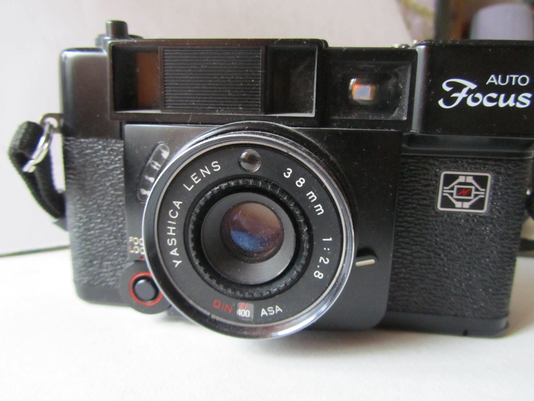 Yashica Fotocamera: Yashica Auto Focus 38mm Kompaktkamera - 1978 bis 1981 – Usato da Weiningen ZH venduto da dietsch57 1