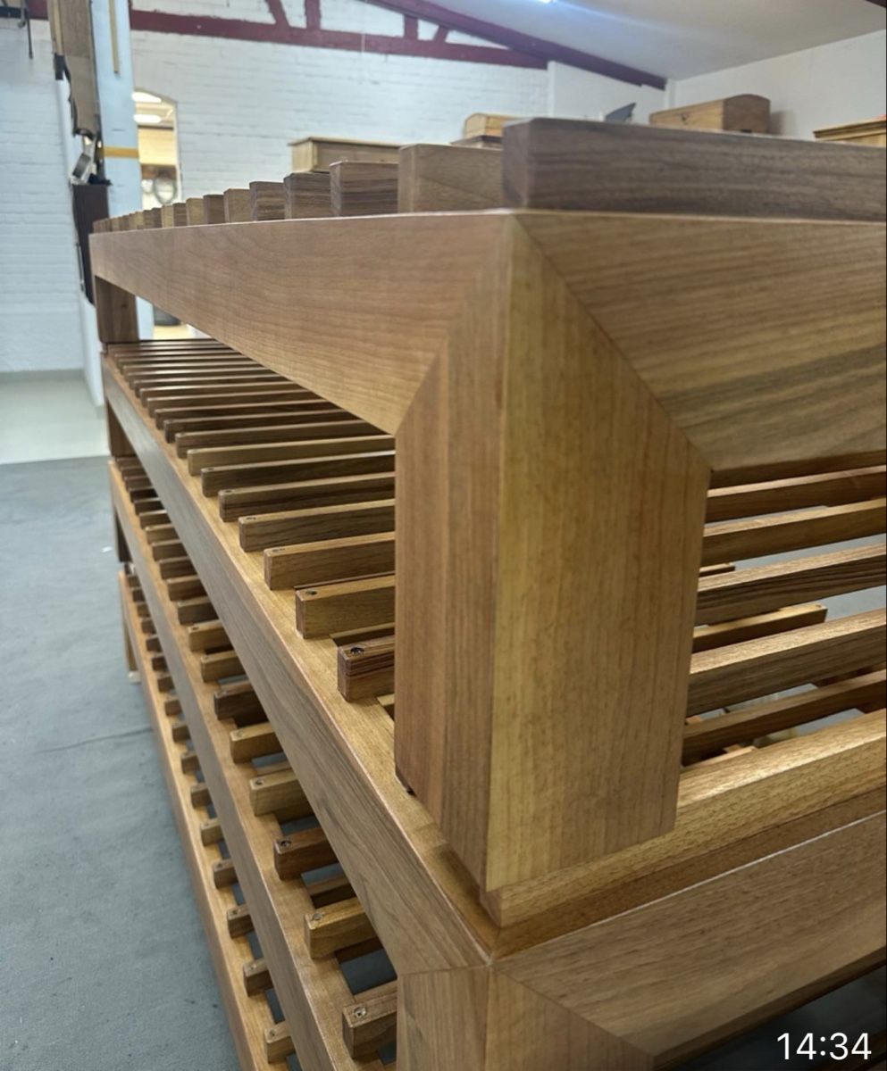 Betten: Nussbaumbett – Gebraucht aus Teufen AR von inesdanner 3