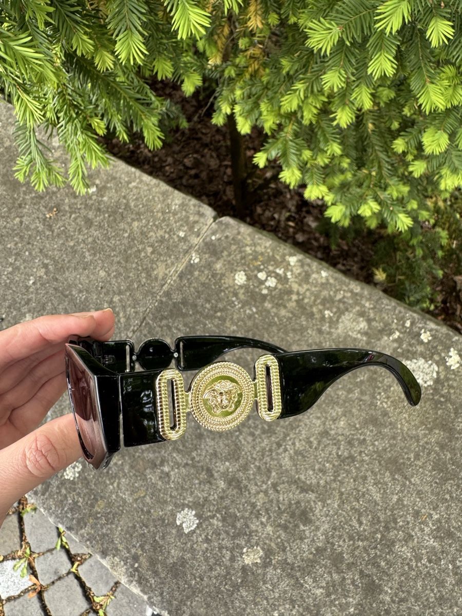 Versace Occhiali & Lenti: Versace Medusa Sunglasses Black Luxury – Usato da Effretikon venduto da rus_2l2p 5