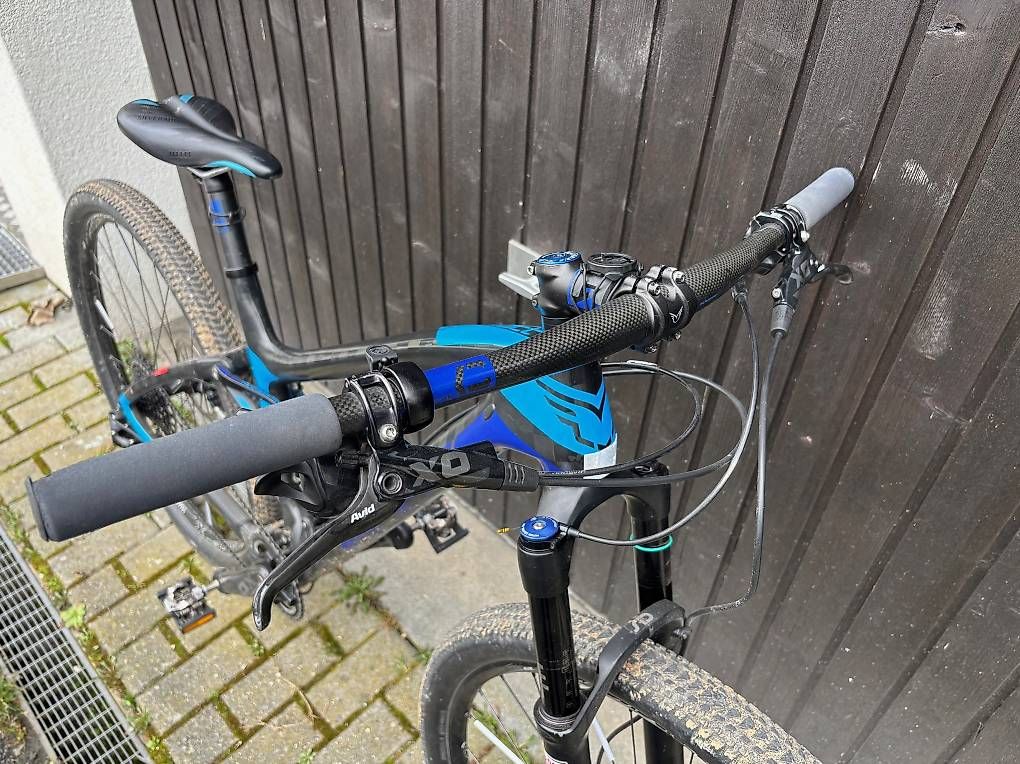 Felt Biciclette: Felt Edict 1 Fully 29" – Usato da Holzhäusern ZG venduto da Inschi1 1