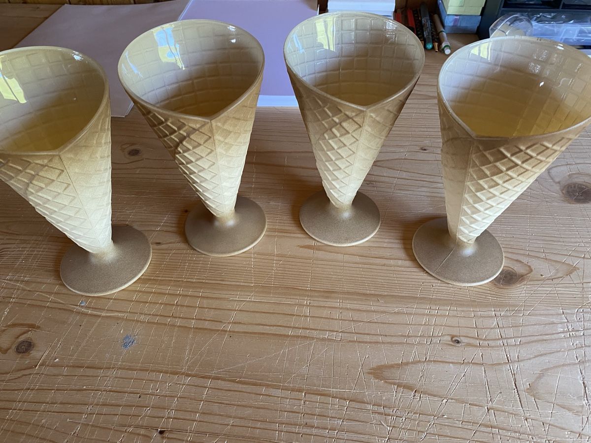 Gläser: Eisbecher in Cornetform – Neu (gemäss Beschreibung) aus Bächli (Hemberg) von aika012