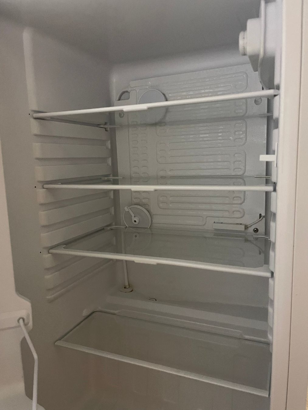 Fust Frigoriferi: Fust Kühlschrank – Usato da Grindelwald venduto da JBrawand 1