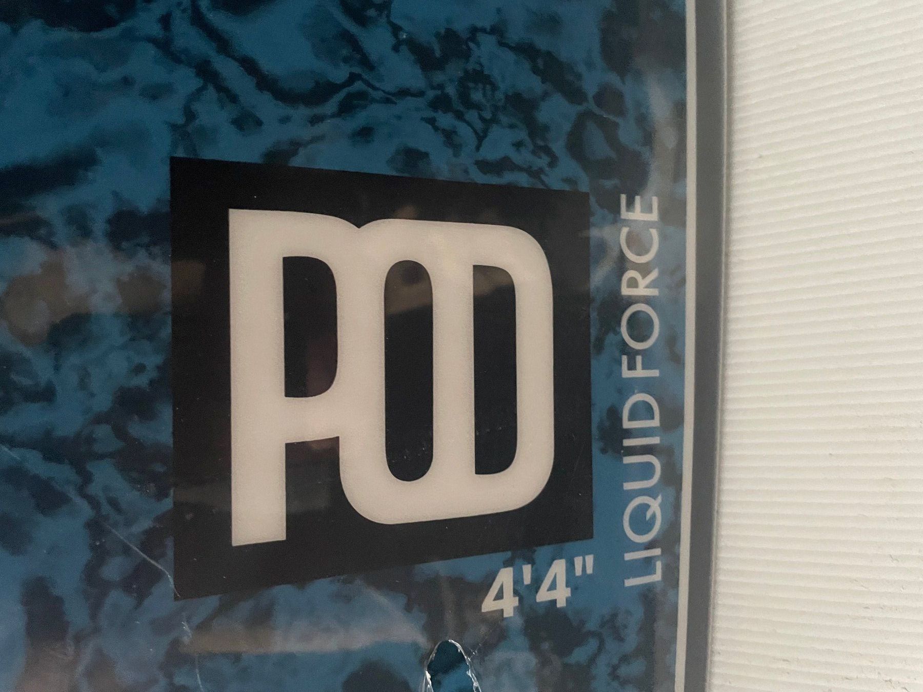 Tavole da surf e di nuoto: Liquid Force Pod Wakesurf Board 4`4 – Nuovo e nell'imballaggio originale da Lenzburg venduto da Threesixty 2