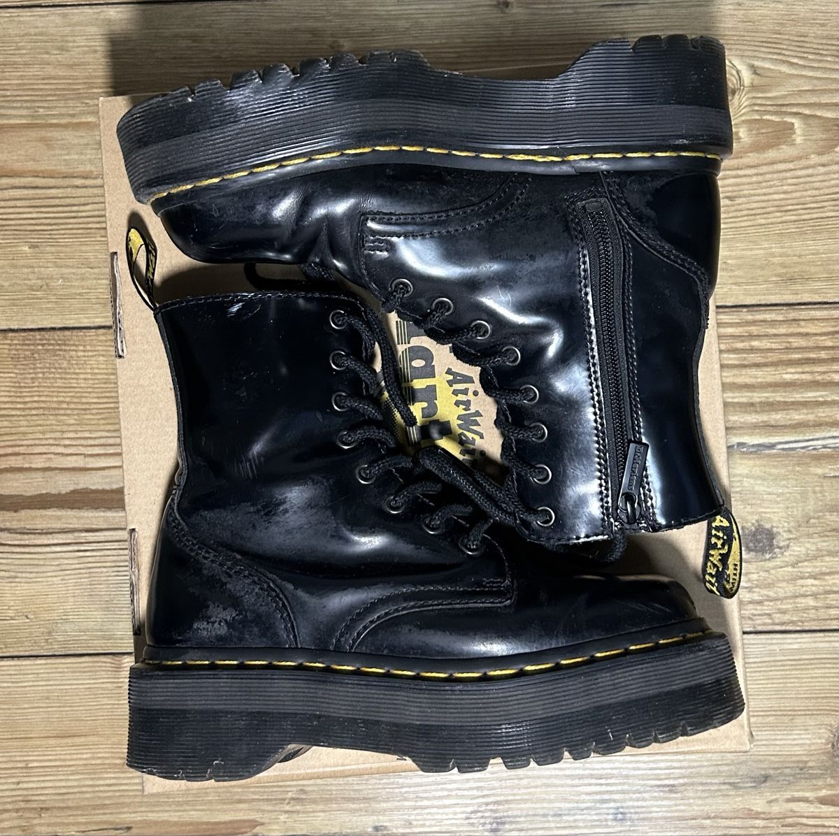 Dr. Martens Scarpe da donna: Dr. Martens Jadon Platform Boots – Usato da brent venduto da fukusapes 3