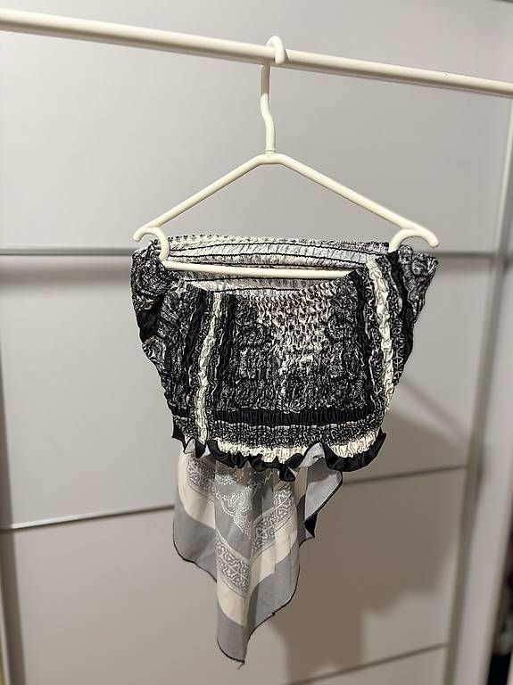 Tops: Croc top  – Neuf avec emballage d'origine à Lausanne par ahm_9l9k