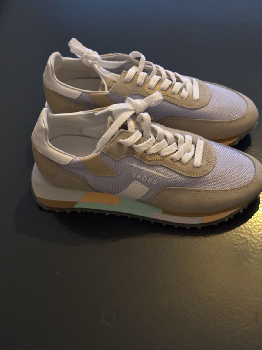 Scarpe da donna: Ghōud Sneaker - Made in Italy – Nuovo (secondo la descrizione) da Schlieren venduto da James1010 1