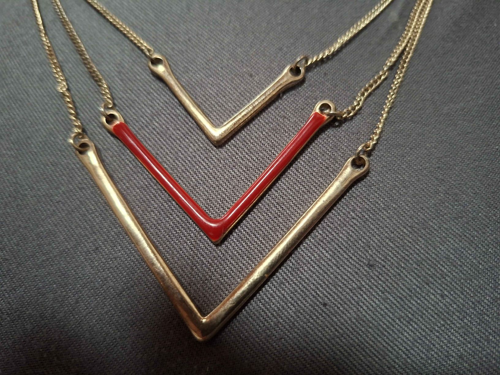 Ketten: Collier multi-rangs doré avec motifs – Gebraucht aus Tannay von v1n1p00h 2