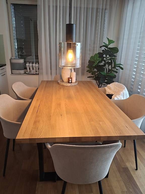 Tavoli: Esstisch Eiche Massiv, 180cm x 95cm – Usato da Zürich venduto da nic_g2l5 1